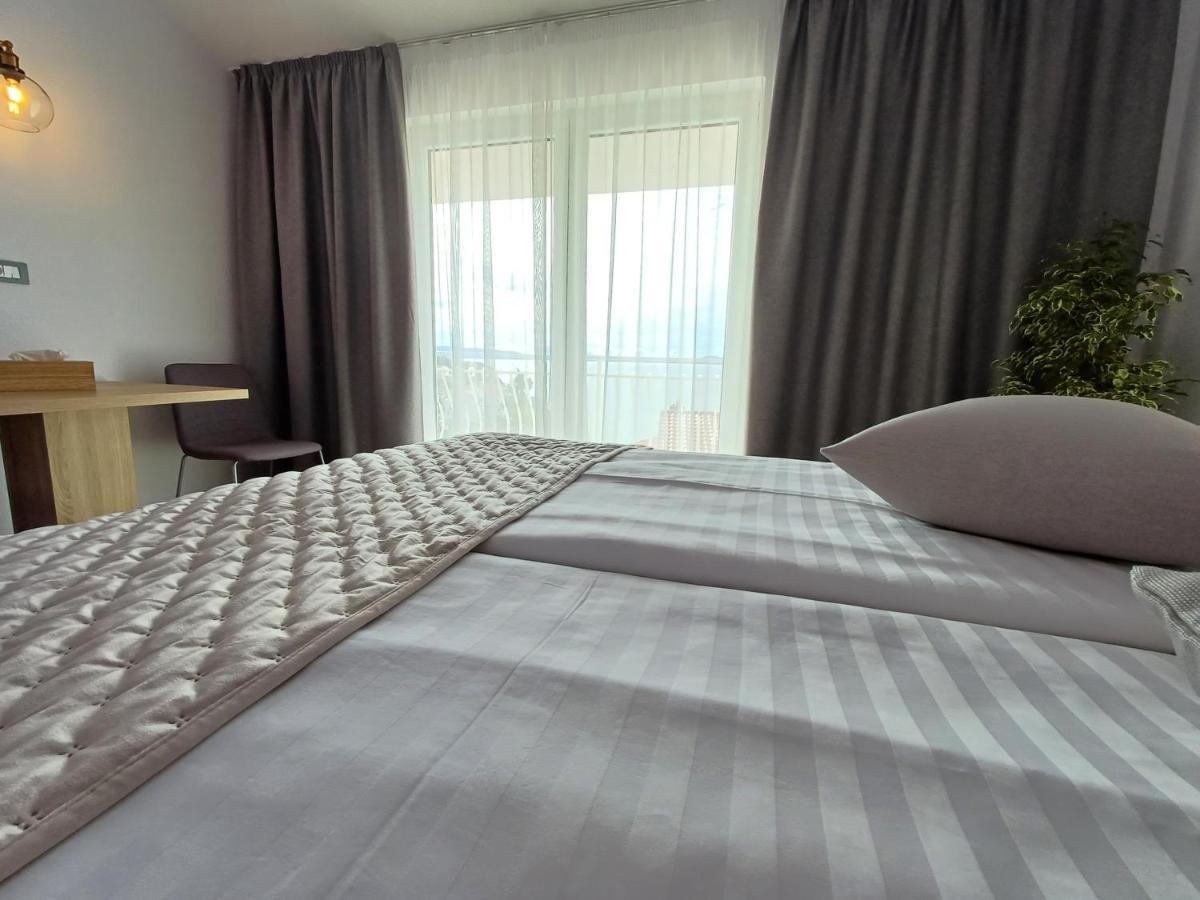 Apartments Jaksic Trogir Exterior photo
