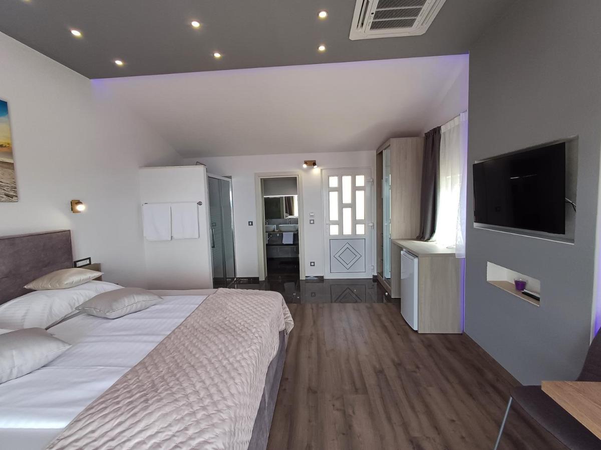 Apartments Jaksic Trogir Exterior photo