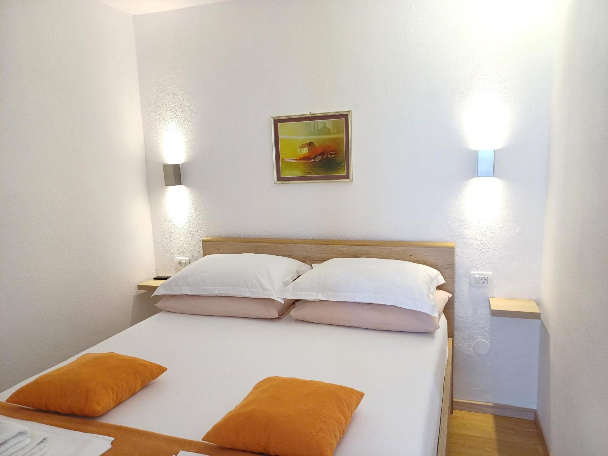 Apartments Jaksic Trogir Exterior photo